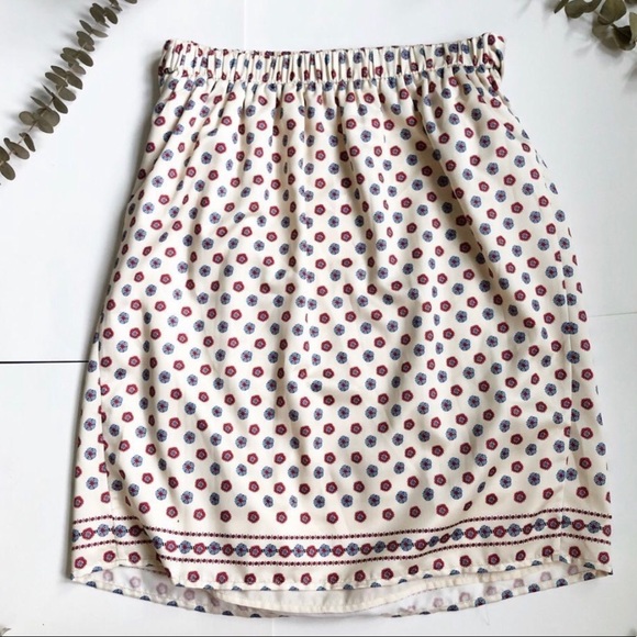 Tularosa Tie Front Floral Skirt✨ - Picture 3 of 6